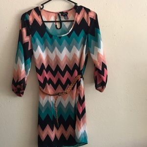 Chevron pattern tunic w/ a braided brown belt